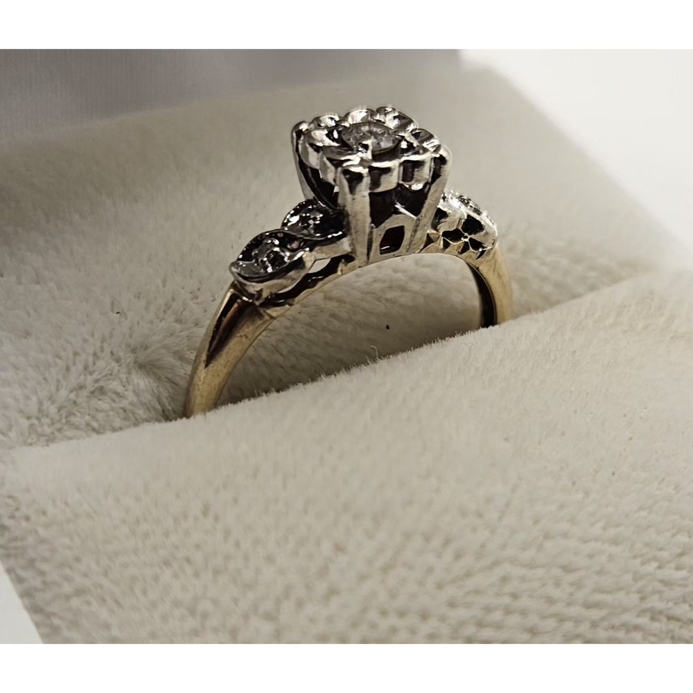 Vtg 14K Yellow Gold Diamond Ring 2.3g Fine Jewelry Size 7 - Picture 3 of 16